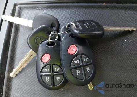 2017 Toyota Sienna Le 8 Passenger from USA, damaged, VIN 5TDKZ3DC5HS831376